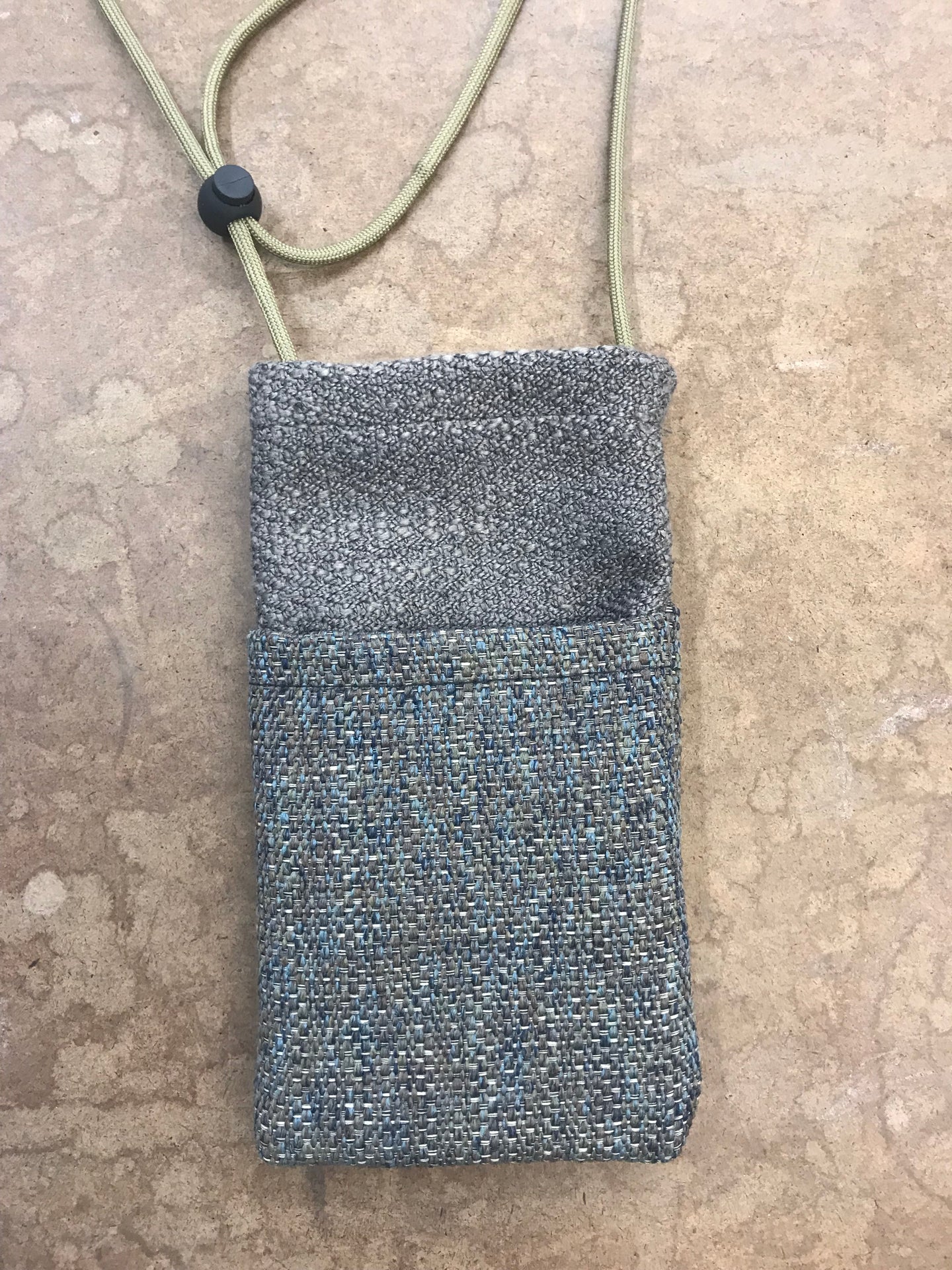 Simple Cell Sling